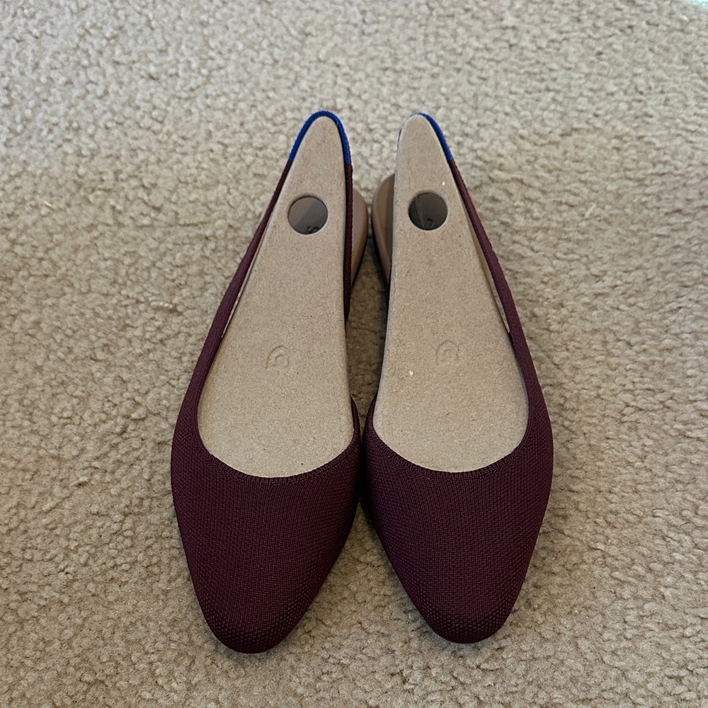 Chic Burgundy Women's Flats
